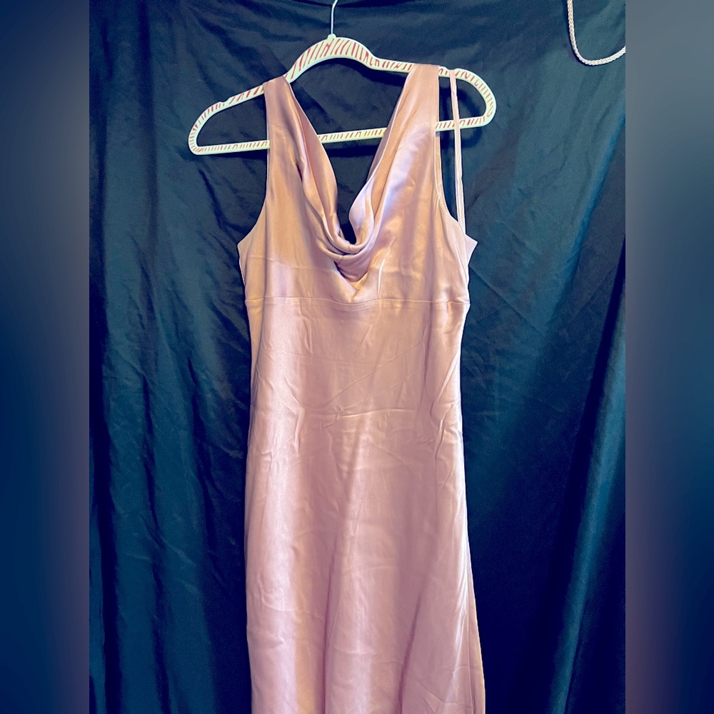 Women’s dress